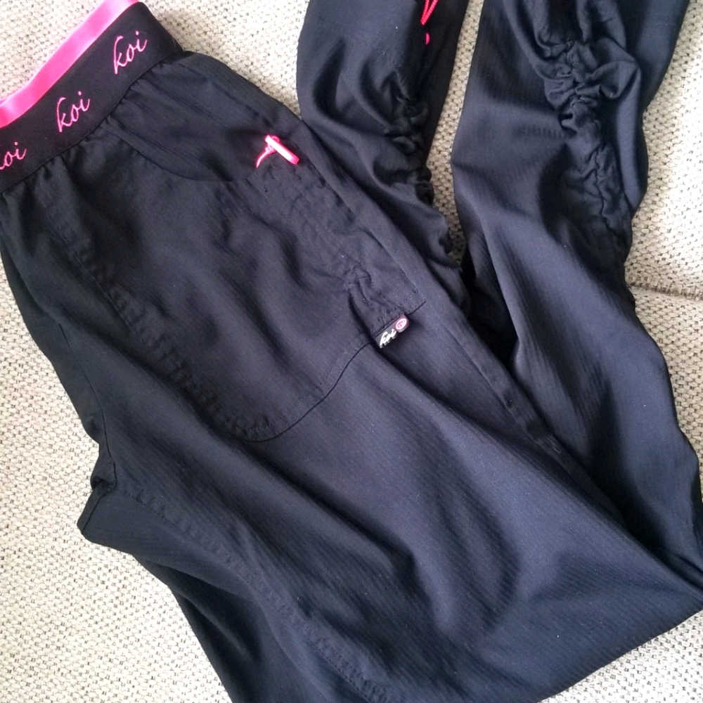Women's scrub pants
